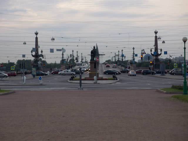 Brücke über die Newa